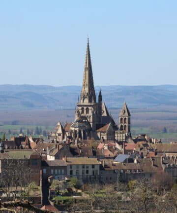 Visite d'Autun, Guide Autun