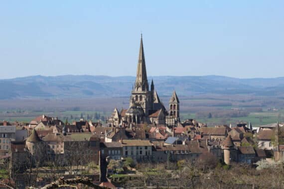 Visite d'Autun, Guide Autun