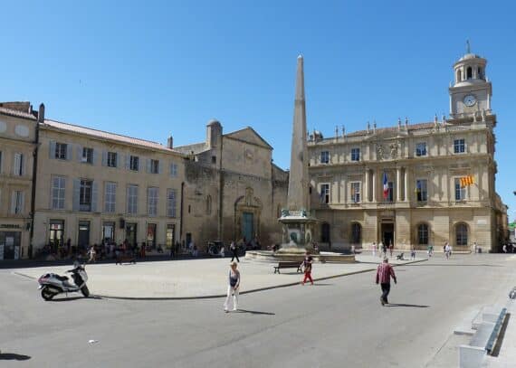 Arènes Arles, Visite Provence, Visiter Arles, Visite Arles la Romaine, Guide Arles, Guide Conférencier Arles, Visite Guidée Arles