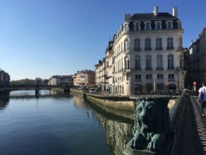 Visite de Bayonne, Guide Bayonne