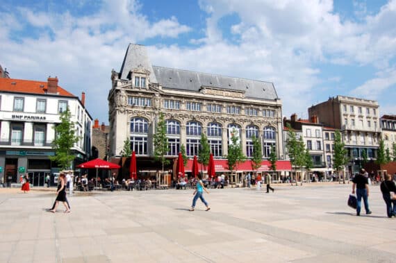 Visiter Clermont Ferrand, Visiter Auvergne, Guide Auvergne, Guide Clermont-Ferrand