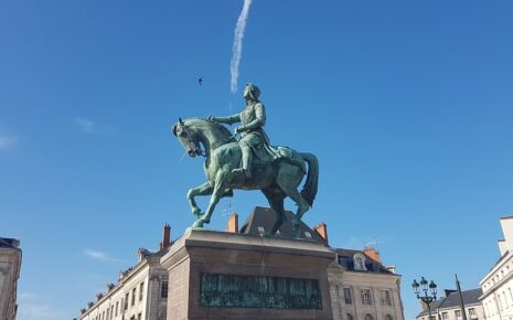 Visiter Orléans, Visite d'Orléans, Guide Orléans