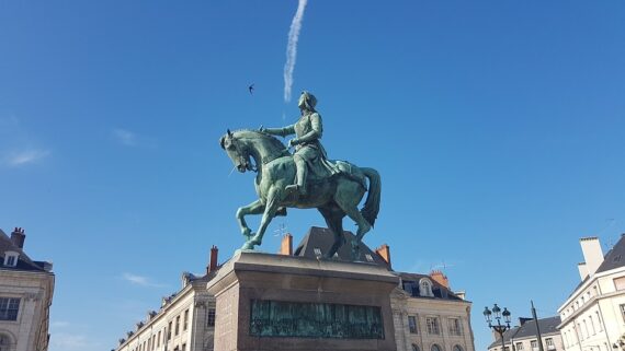 Visiter Orléans, Visite d'Orléans, Guide Orléans