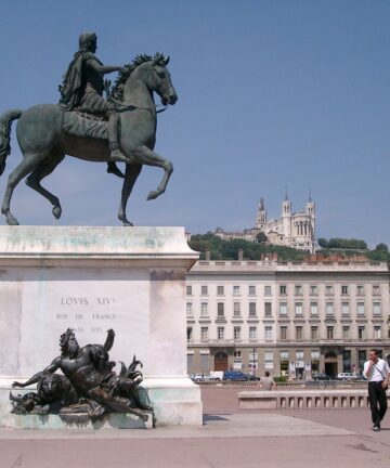 Place Bellecour, Guide Lyon, Visite Guidée Lyon, Visite Lyon, Guide Conférencier Lyon