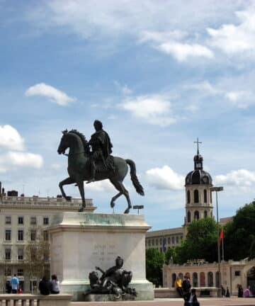 Place Bellecour, Visite Guidée Lyon, Visiter Lyon, Guide Lyon, Guide Conférencier Lyon