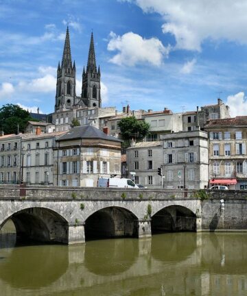 Visite de Niort, Guide Niort