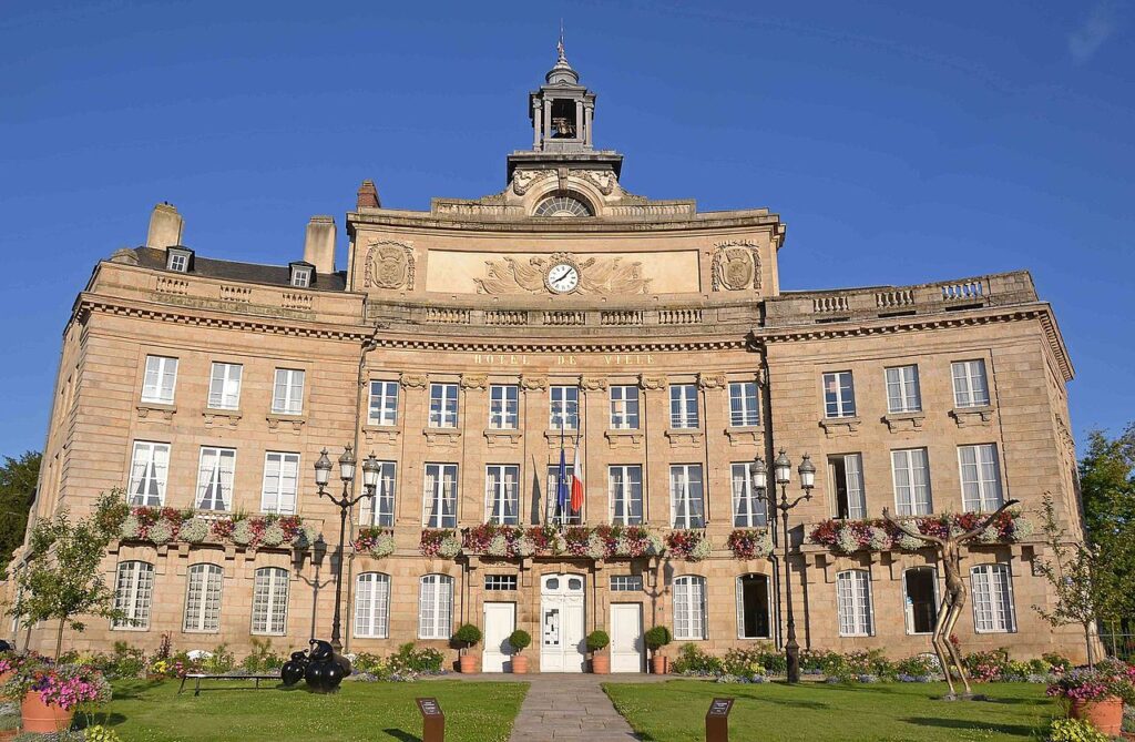 Quand ouvre l'office de tourisme d'alençon