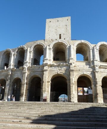 Arènes Arles, Visite Arles, Guide Conférencier Arles, Tourisme Arles, Visiter Arles