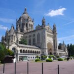 Visite de Lisieux, Guide Lisieux