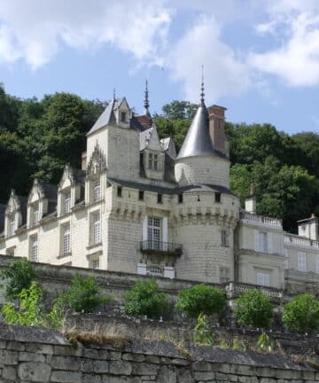 Visite Guidée Château Chinon, Guide Château Chinon, Guide Conférencier Château Chinon