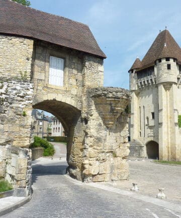 Visite de Nevers, Visiter Nevers, Guide Nevers, Guide Conférencier Nevers