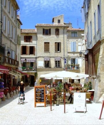 Guide Sommières, Visite Guidée Sommières, Guide Gard, Guide Occitanie