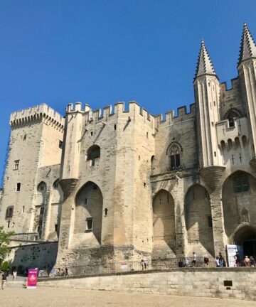 Palais des Papes, Visite d'Avignon, Visite privée Avignon, Visite Avignon, Guide Avignon, Guide Conférencier Avignon, Visite Guidée Avignon