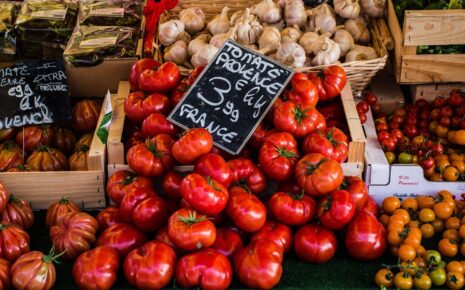 marché Var, Guide Toulon, Guide Sanary, Guide Bandol, Guide le Muy, Guide Draguignan, Visite Var, Visite Guidée Toulon, Visite Guidée Sanary, Visite Guidée Bandol, Visite Guidée le Muy, Visite Guidée Draguignan