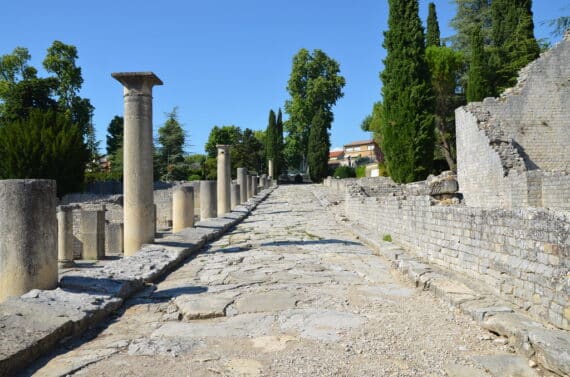 Visiter Vaison la Romaine, Vaison la Romaine, Guide Vaison la Romaine, Guide Conférencier Vaison la Romaine, Visite Guidée Vaison la Romaine