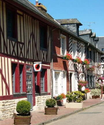 Guide Touristique Beuvron en Auge, Beuvron en Auge, Visite de Beuvron en Auge, Guide Normandie
