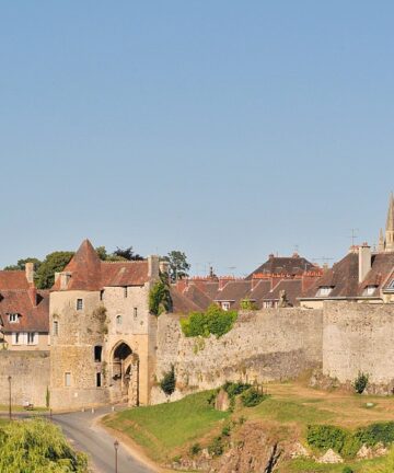 Visite de Falaise, Guide Normandie, Visiter Normandie, Guide Touristique Falaise