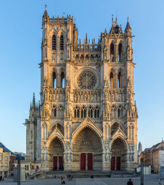 Visiter Amiens, Guide Touristique Amiens, Guide Amiens, Visiter Amiens, Visite de Amiens