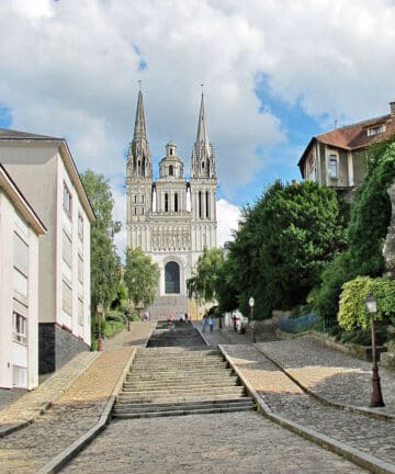 Visiter Angers, Visite de Angers, Guide Angers, Guide Touristique Angers