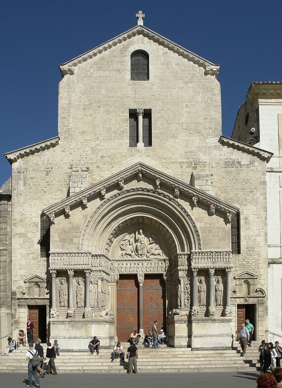 Cathédrale Saint Trophime, Guide Touristique Arles, Guide Arles, Visiter Arles