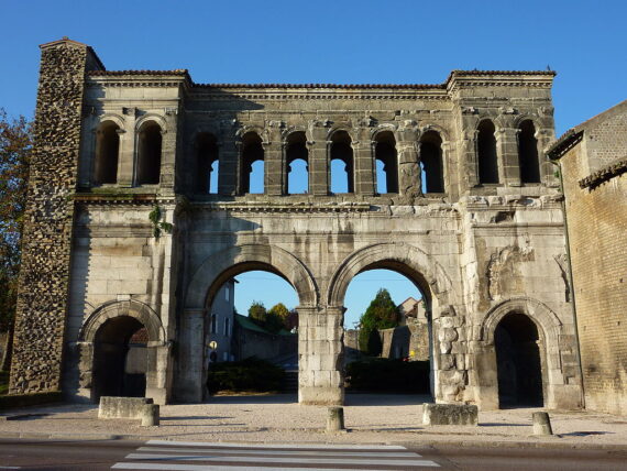 Guide Touristique Autun, Guide Autun, Guide Conférencier Autun, Visiter Autun, Visite Autun