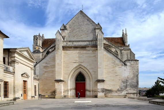 Guide Touristique Auxerre, Guide Auxerre, Visiter Auxerre, Guide Conférencier Auxerre