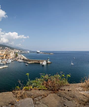 Visiter Bastia, Guide Touristique Bastia, Guide Bastia, Guide Conférencier Bastia, Visiter Bastia, Visite Bastia