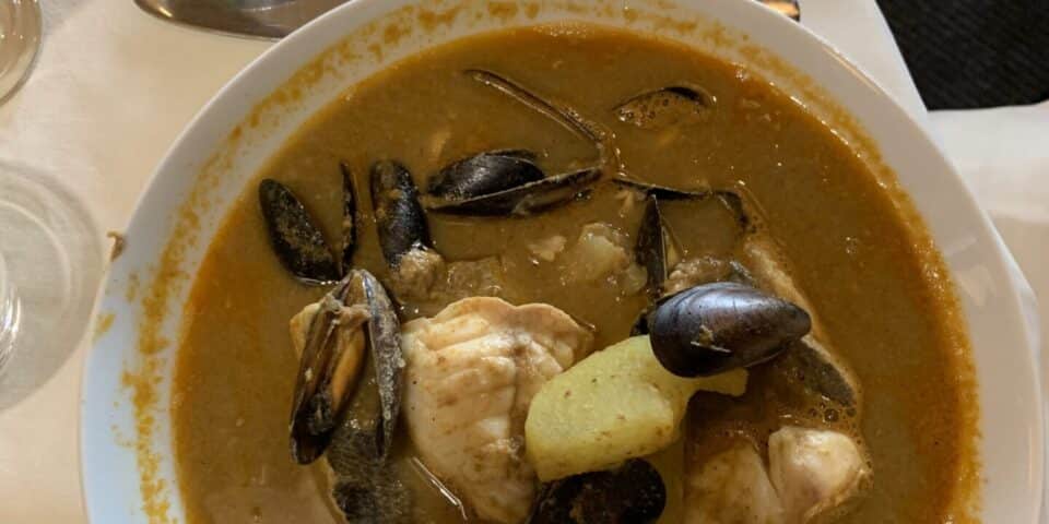 Bouillabaisse Marseille, Spécialité Marseille