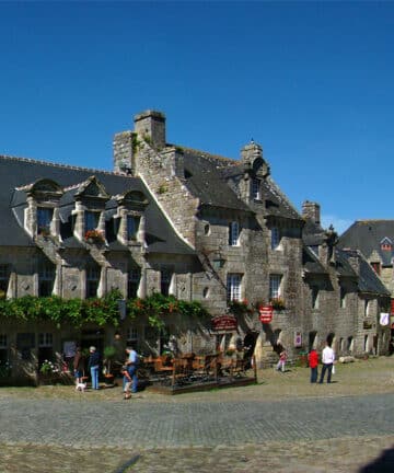 Guide Touristique Locronan