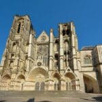 Guide Touristique Bourges