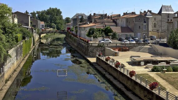 Guide Fontenay le Comte