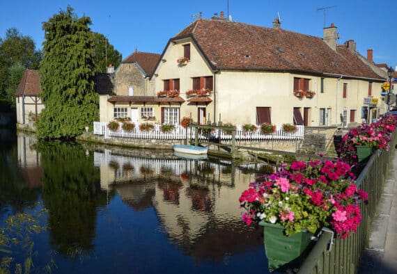 Mirebeau sur Bèze