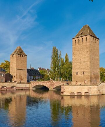 Réservez Guide Strasbourg, Guide Strasbourg, Visiter Strasbourg, Guide Strasbourg, Strasbourg au fil de l'eau avec Batorama