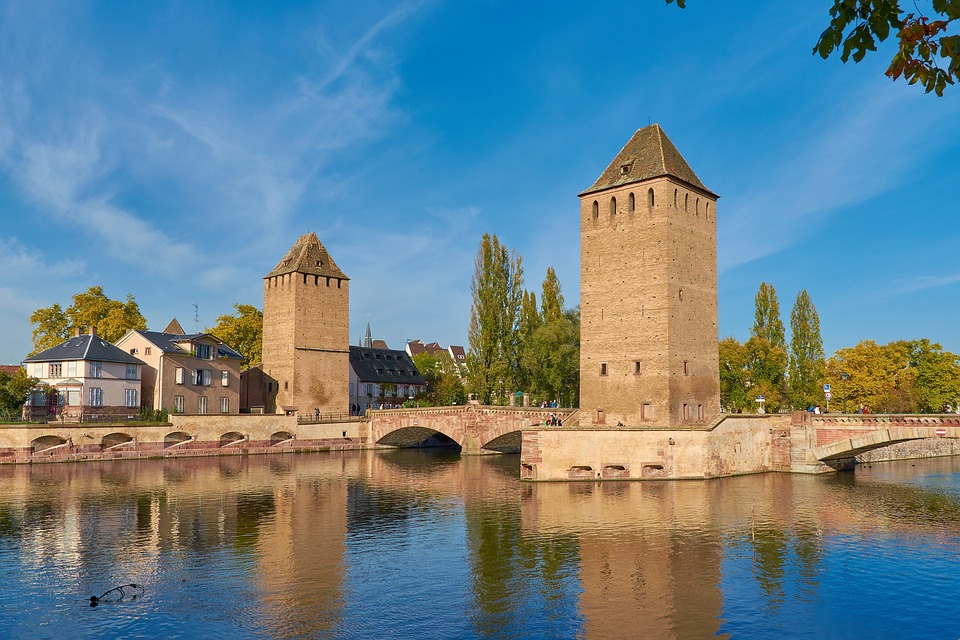 Réservez Guide Strasbourg, Guide Strasbourg, Visiter Strasbourg, Guide Strasbourg, Strasbourg au fil de l'eau avec Batorama