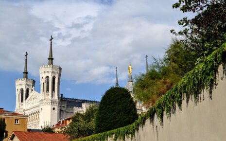 Visite Guidée Lyon catholique, Guide Lyon, Visiter Lyon