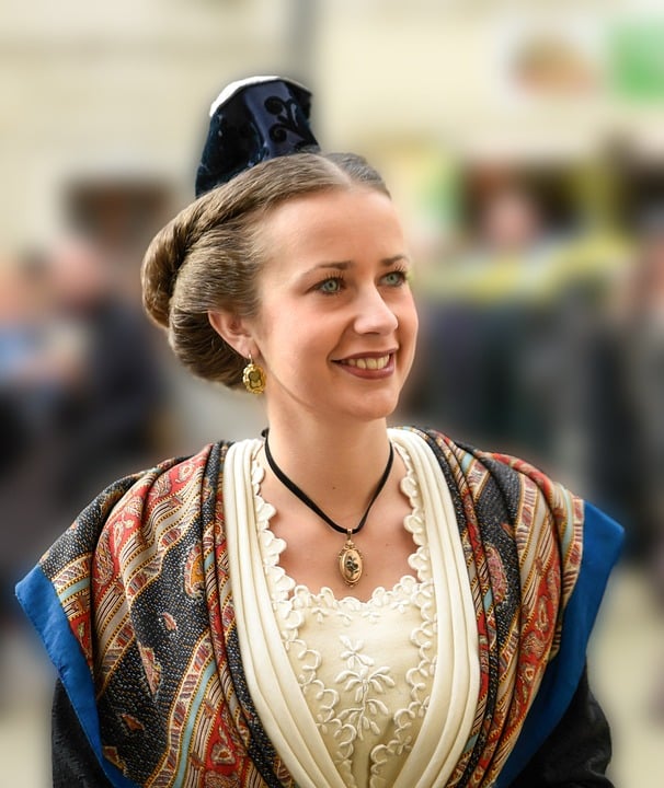 Visiter Arles Visiter Arles, Visite Guidée Arles, Tourisme Arles, Guide Arles