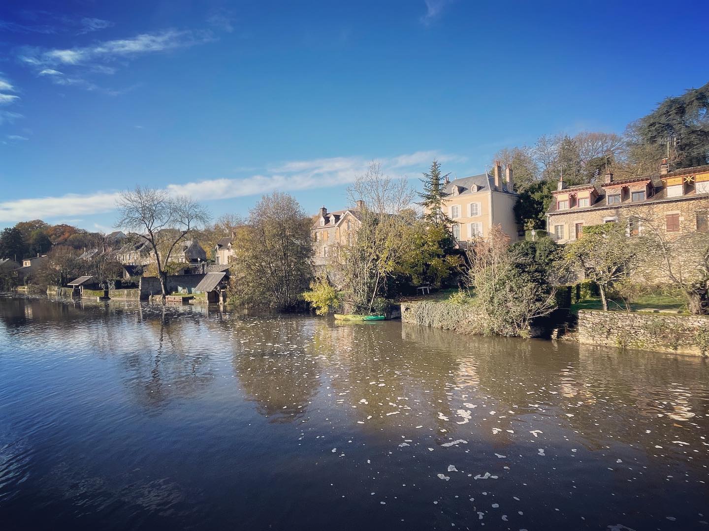 Guide Fresnay sur Sarthe