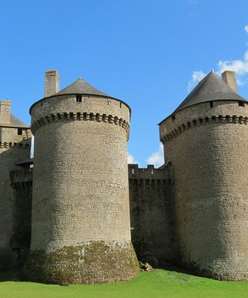 Visite Guidée Lassay les Chateaux