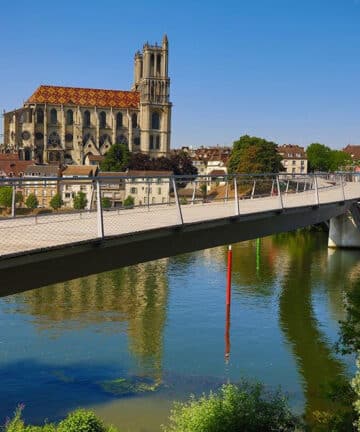 Visite de Mantes la Jolie