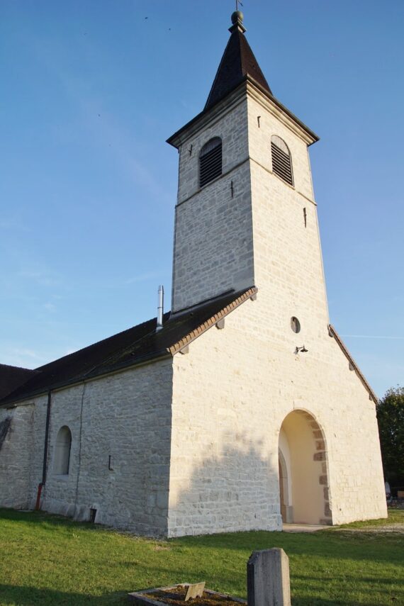 Guide Marigny Eglise, Visiter Jura, Guide Jura