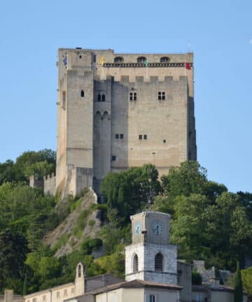 Visiter Crest, Drome Provençale, Tourisme Crest, Tour de Crest