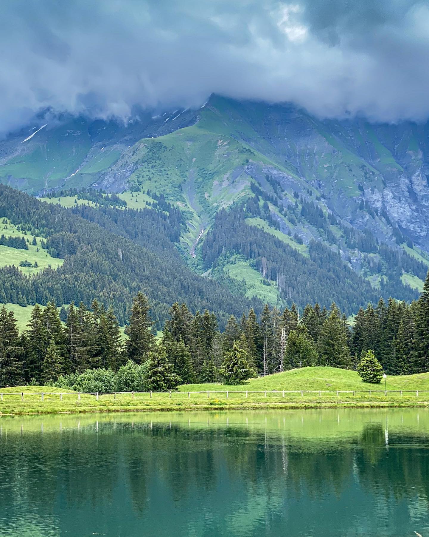 Visite de Ugine Guide Ugine, Visite de Ugine