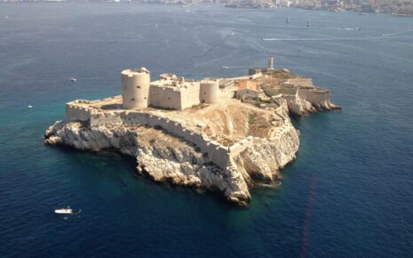 Chateau d'If, Chateau If, Visiter Marseille, Guide Marseille, Chateau If Marseille, Châtrau d'If