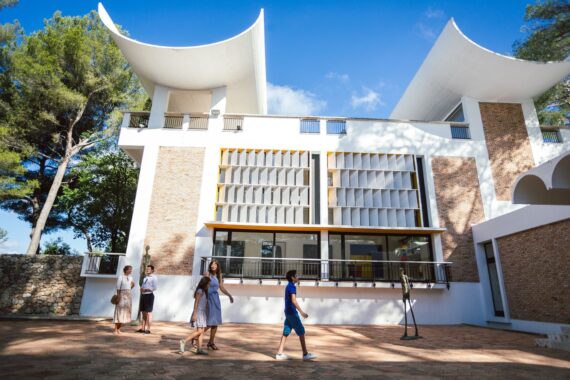 Visite Fondation Maeght, Guide Saint Paul de Vence