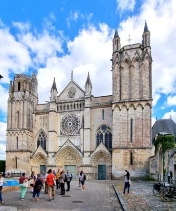 Cathédrale de Poitiers, Visiter Poitiers, Guide Poitiers, Visite Guidée Poitiers