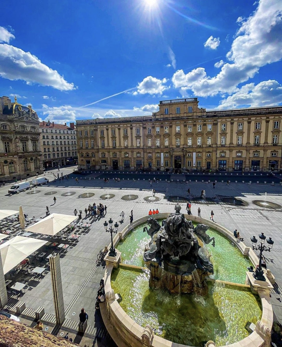 Vieux Lyon, Visiter Lyon, Guide Lyon, Tourisme Lyon, Visite Lyon, Place des Terrreaux
