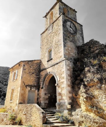 Guide Maubec, Guide Luberon, Visiter Luberon, Luberon Tourisme