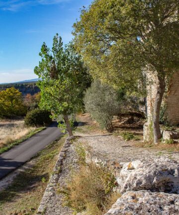 Guide Sivergues, Guide Luberon, Guide Provence, Visiter Provence, Guides Provence