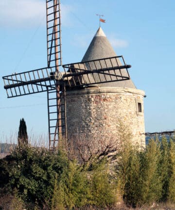 Visite Saint Pantaleon, Guide Luberon, Visiter Luberon, Guide Provence, Guides Provence