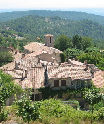 Guide Montfuron, Guide Luberon, Visiter Luberon